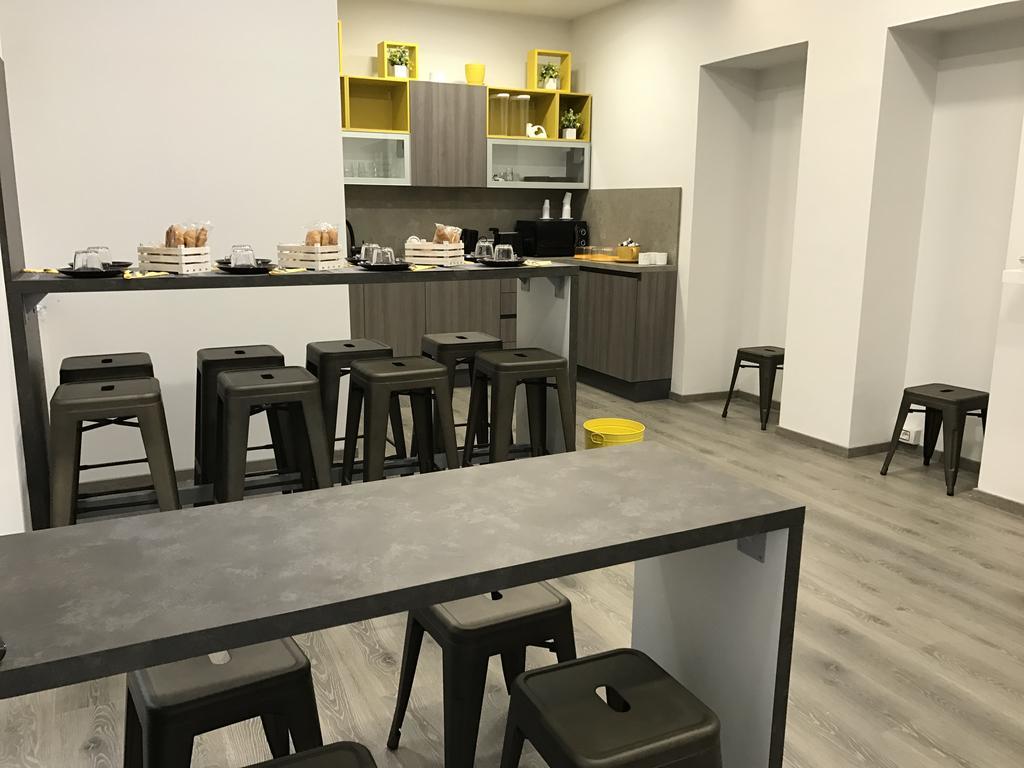 Alojamento de Acomodação e Pequeno-almoço Sensation House 3*