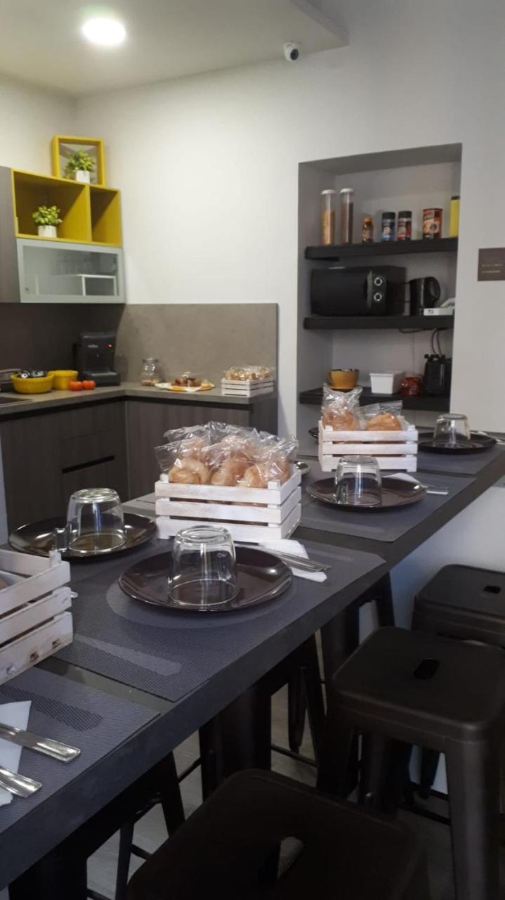 Sensation House Acomodação com café da manhã 
